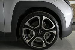 2024 MINI
Aceman SE Favoured