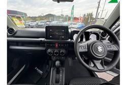 2024 Suzuki
Jimny