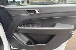 2025 KGM MUSSO ADVANCE