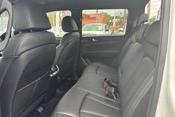 2025 KGM MUSSO ADVANCE