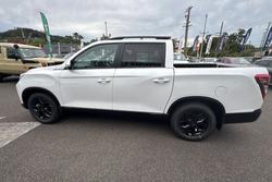 2025 KGM MUSSO ADVANCE