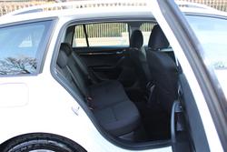 2019 SKODA Octavia 110TSI NE MY19 Moon White