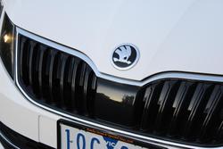 2019 SKODA Octavia 110TSI NE MY19 Moon White