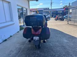 2005 Honda ST1300 RED