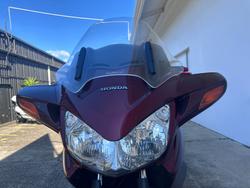 2005 Honda ST1300 RED