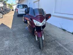 2005 Honda ST1300 RED