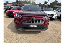 2021 Toyota
                RAV4 Cruiser