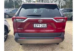 2021 Toyota
                RAV4 Cruiser