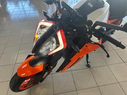2023 KTM 1290 Super Duke R Super Duke Orange