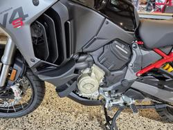 2025 Ducati Multistrada V4S Multistrada Black
