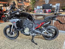 2025 Ducati Multistrada V4S Multistrada Black