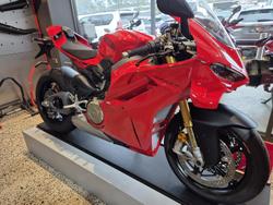 2025 Ducati Panigale V4 S Panigale V4 Red