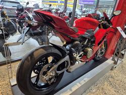2025 Ducati Panigale V4 S Panigale V4 Red