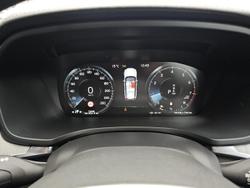 2021 Volvo V60 Cross Country B5 MY22 AWD White