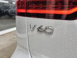 2021 Volvo V60 Cross Country B5 MY22 AWD White