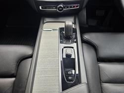 2021 Volvo V60 Cross Country B5 MY22 AWD White
