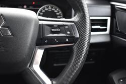 2024 Mitsubishi Outlander ES ZM MY24 Sterling Silver
