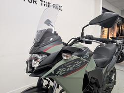 2023 Kawasaki VERSYS-X 300 SE Black