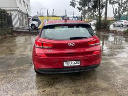 2017 HYUNDAI
i30 ACTIVE