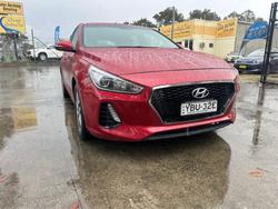 2017 HYUNDAI
i30 ACTIVE
