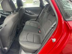 2017 HYUNDAI
i30 ACTIVE