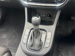 2017 HYUNDAI
i30 ACTIVE