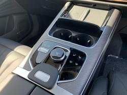 2025 Jaecoo J8 Track