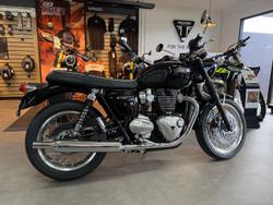 2025 Triumph Bonneville T120 Bonneville Black