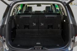 2021 Ford
Everest Trend