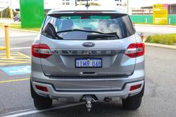 2021 Ford
Everest Trend