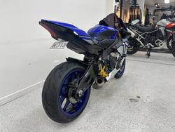 2016 YAMAHA YZF-R1 Blue