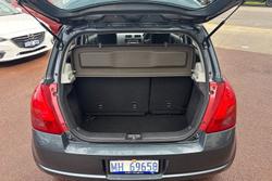 2007 Suzuki
Swift