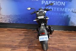2022 Husqvarna VITPILEN 401 Chrome / Silver