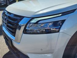 2024 Nissan PATHFINDER TI