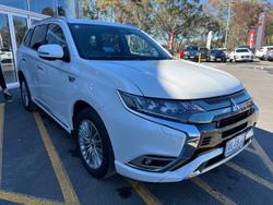 2021 Mitsubishi Outlander PHEV Exceed