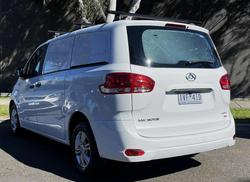2022 LDV G10 + SV7C Blanc White