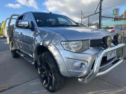 Mitsubishi Triton