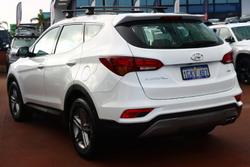 2017 Hyundai
Santa Fe Active