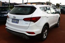 2017 Hyundai
Santa Fe Active