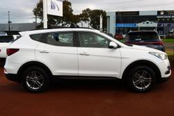 2017 Hyundai
Santa Fe Active