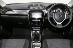2024 Suzuki
Vitara