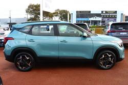 2023 Kia
                Seltos Sport