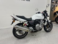 2009 Honda CB400 WHITE