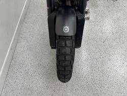 2021 HUSQVARNA SVARTPILEN 401 SILVER