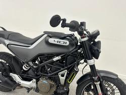 2021 HUSQVARNA SVARTPILEN 401 SILVER