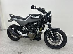 2021 HUSQVARNA SVARTPILEN 401 SILVER