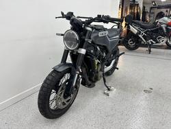 2021 HUSQVARNA SVARTPILEN 401 SILVER