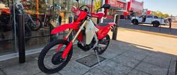 2023 Honda CRF450RL RED