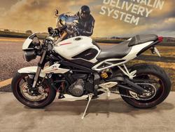 2018 Triumph Street Triple R 765 Street Triple White