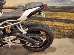 2018 Triumph Street Triple R 765 Street Triple White